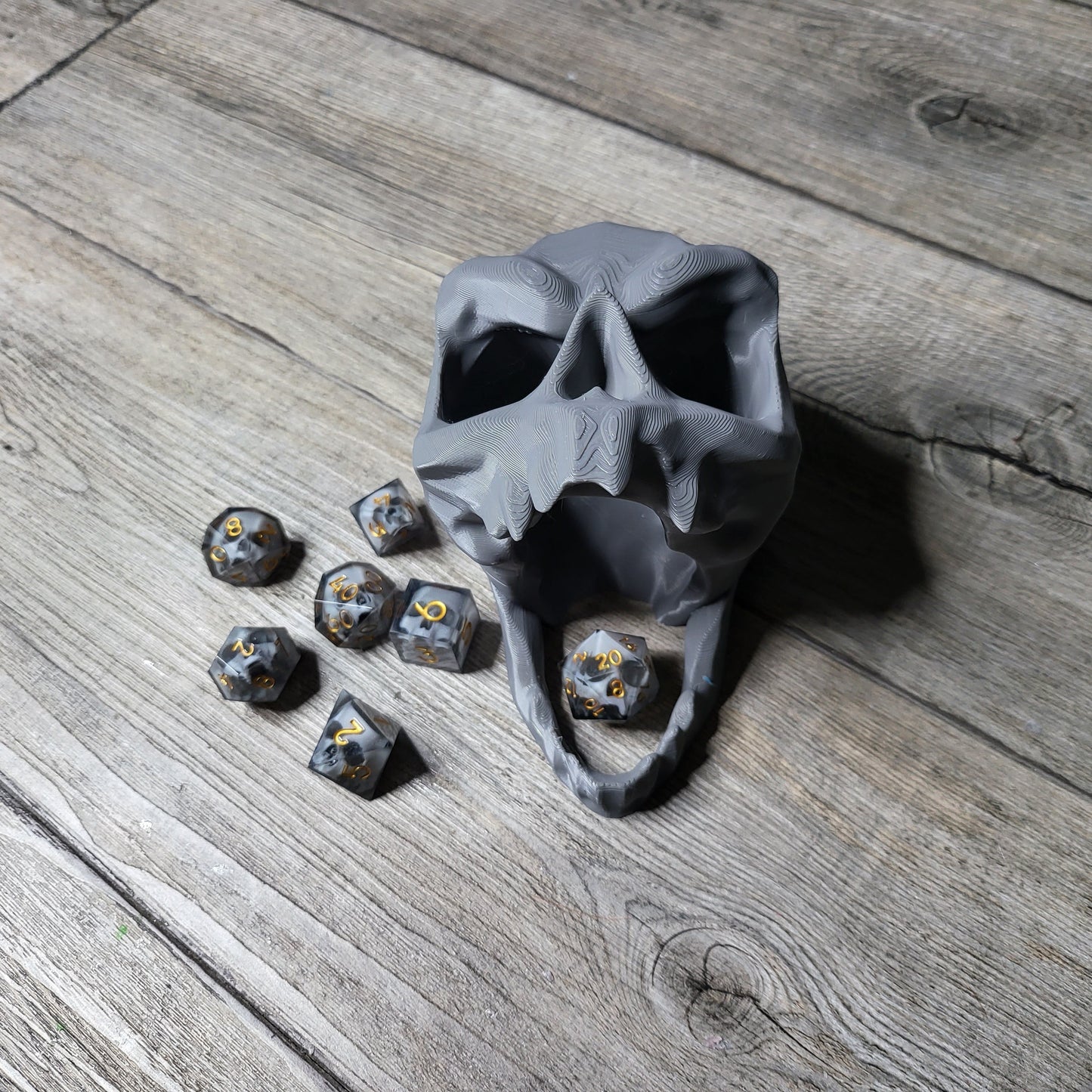 Dice tower for dice rolling for role-playing games