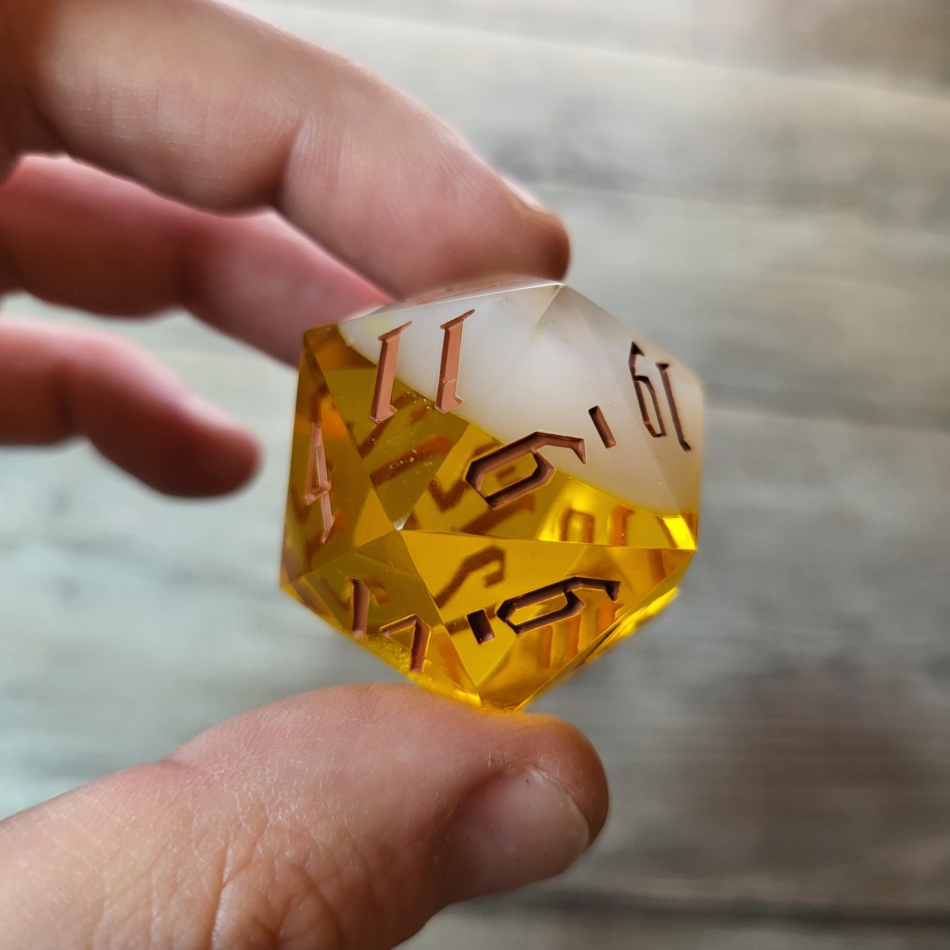 D20 dice in 33 mm format for role-playing games for Dungeons and Dragons