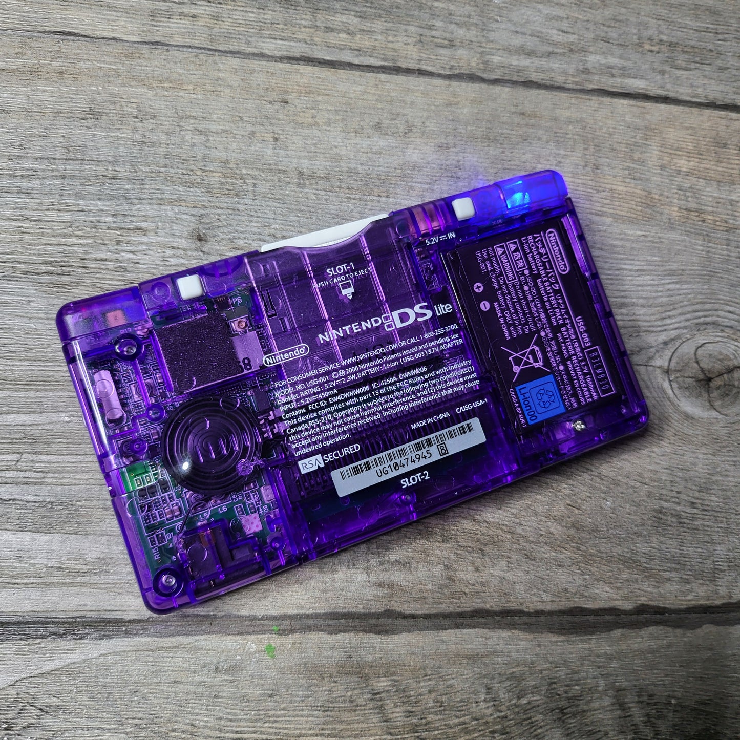 Custom Nintendo gameboy macro console in Pokemon Gengar style