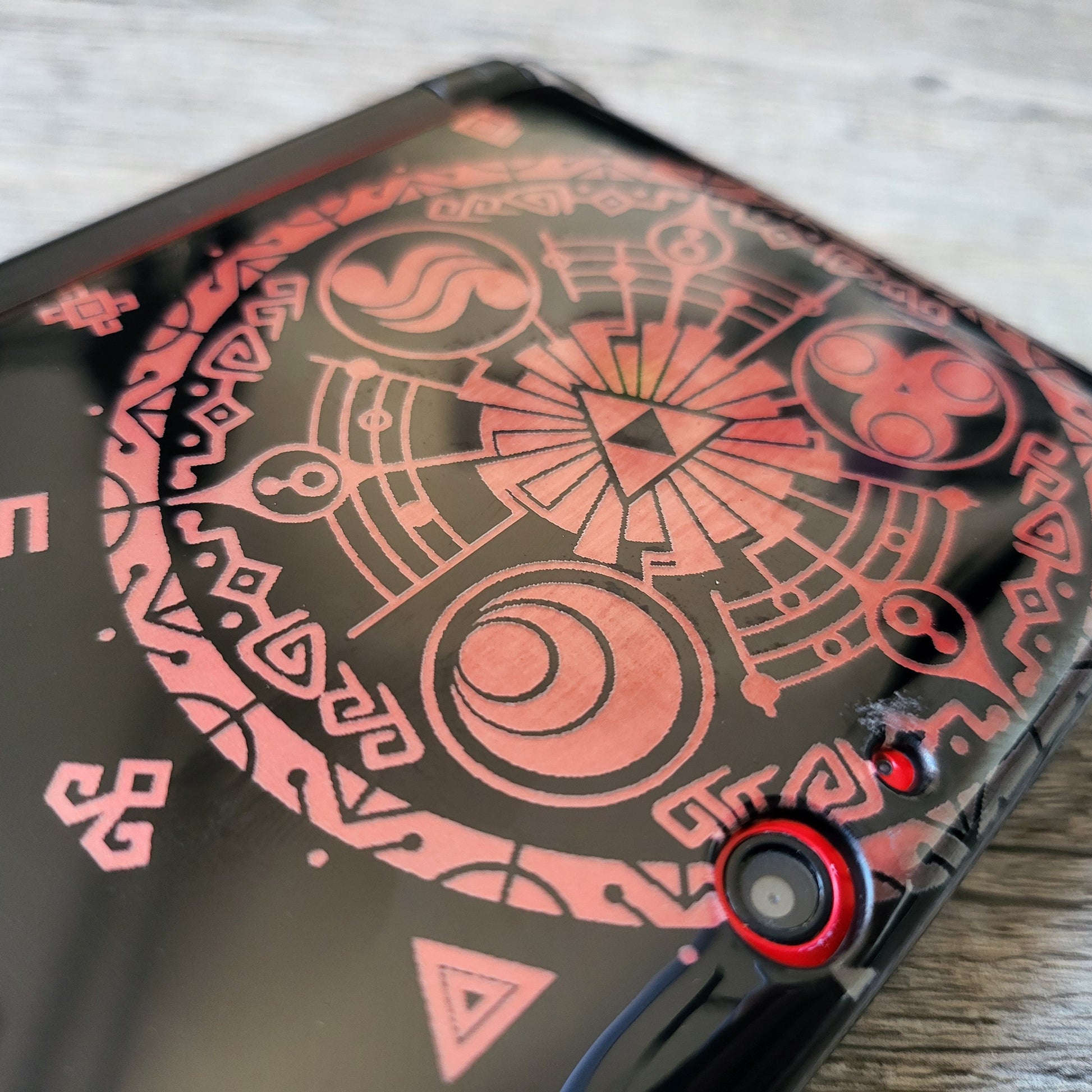 Custom shell cover for Nintendo with Zelda themed laser engravings