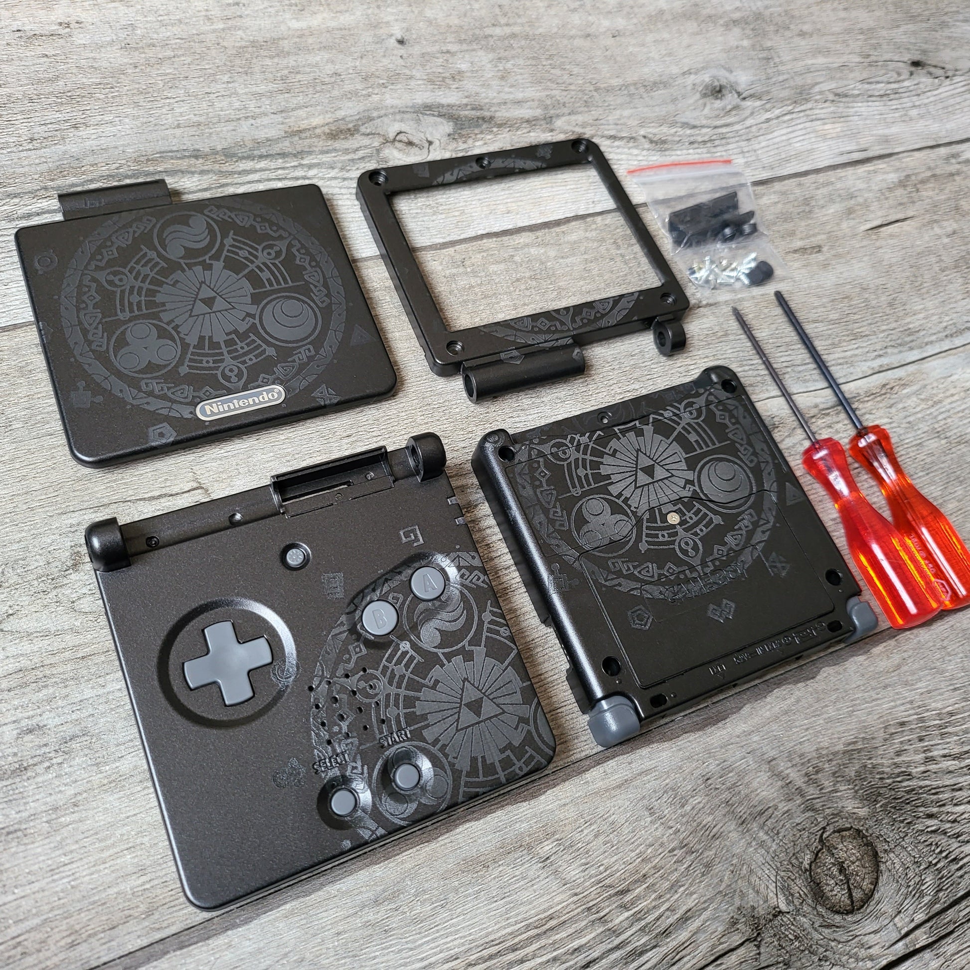 Custom shell cover for Nintendo with Zelda theme laser engravings