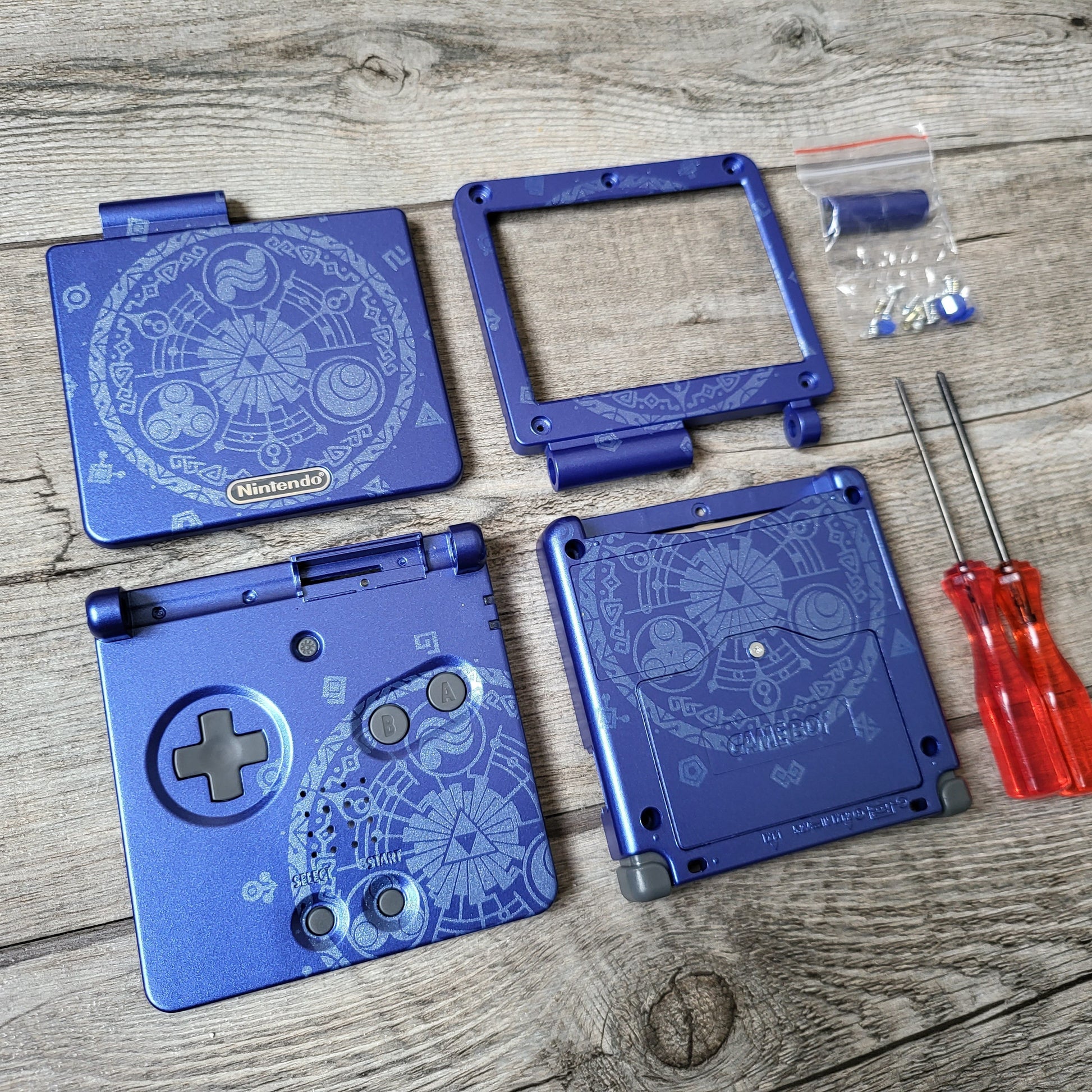 Custom shell cover for Nintendo with Zelda theme laser engravings