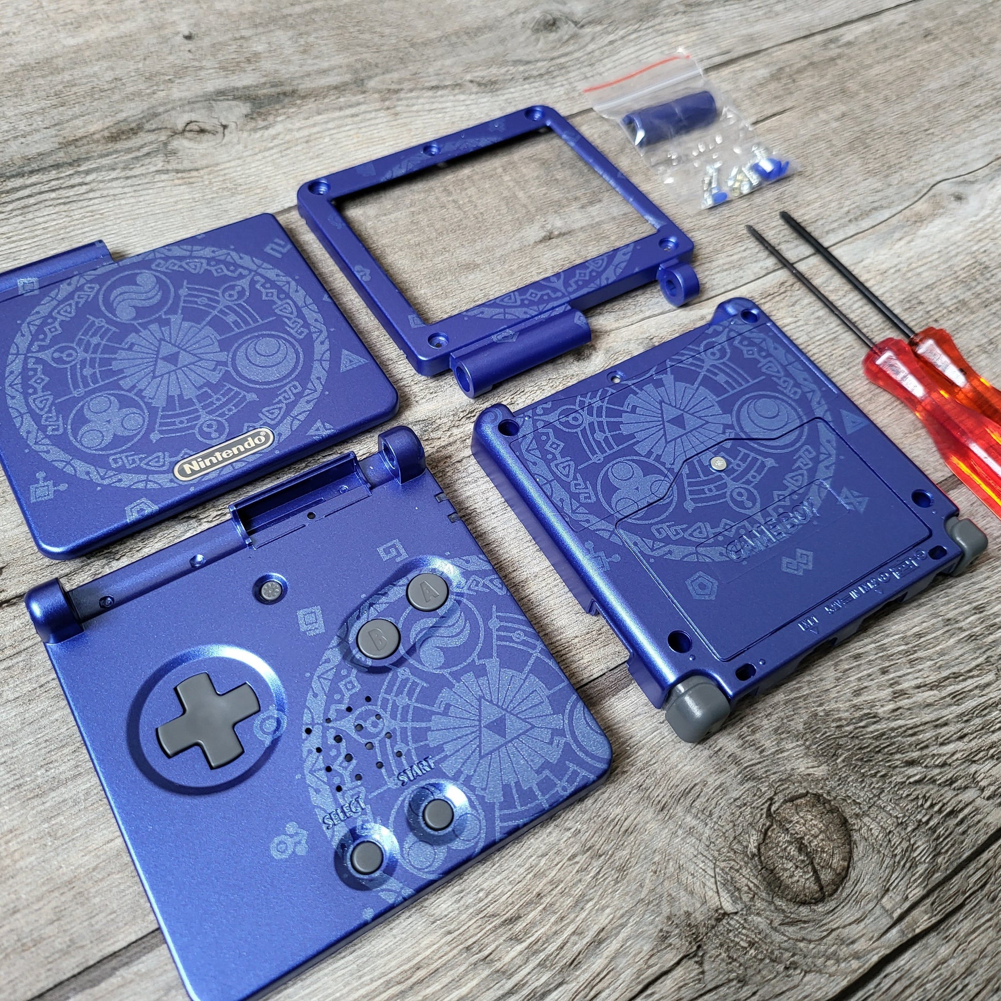 Custom shell cover for Nintendo with Zelda theme laser engravings