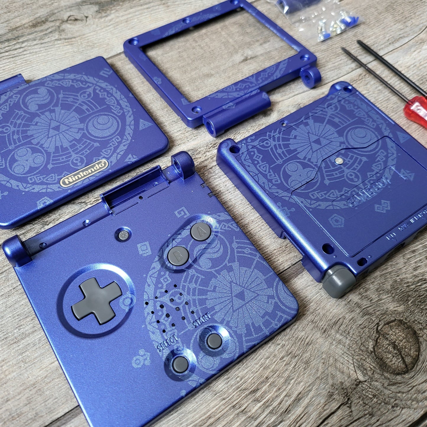 Custom shell cover for Nintendo with Zelda theme laser engravings