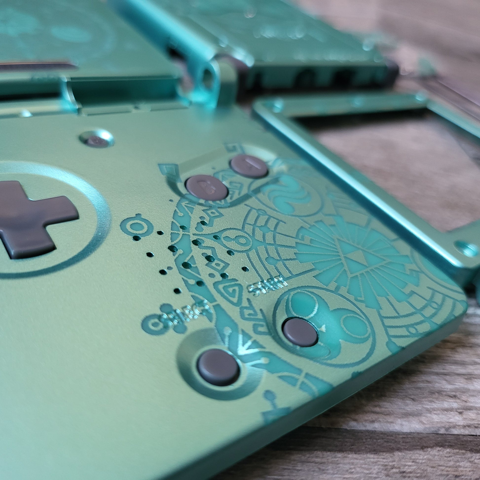 Custom shell cover for Nintendo with Zelda theme laser engravings