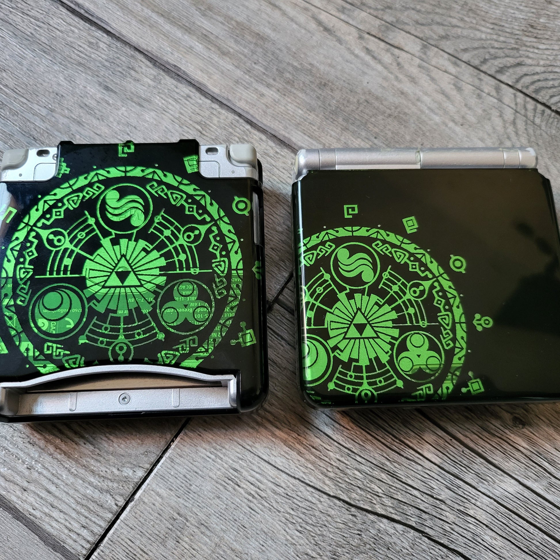 Custom shell cover for Nintendo with Zelda themed laser engravings