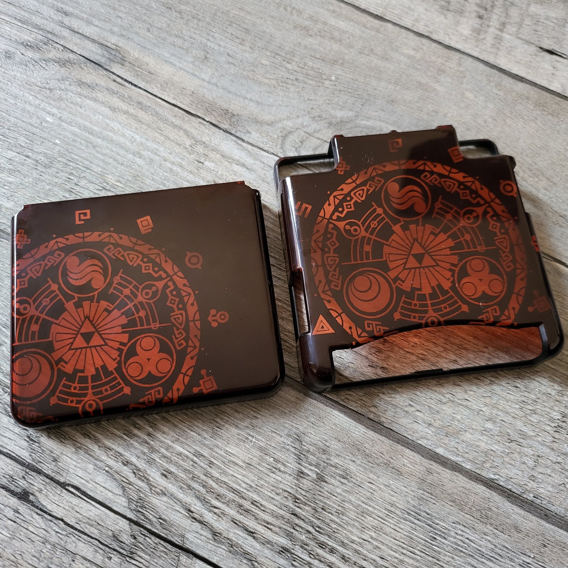 Custom shell cover for Nintendo with Zelda themed laser engravings