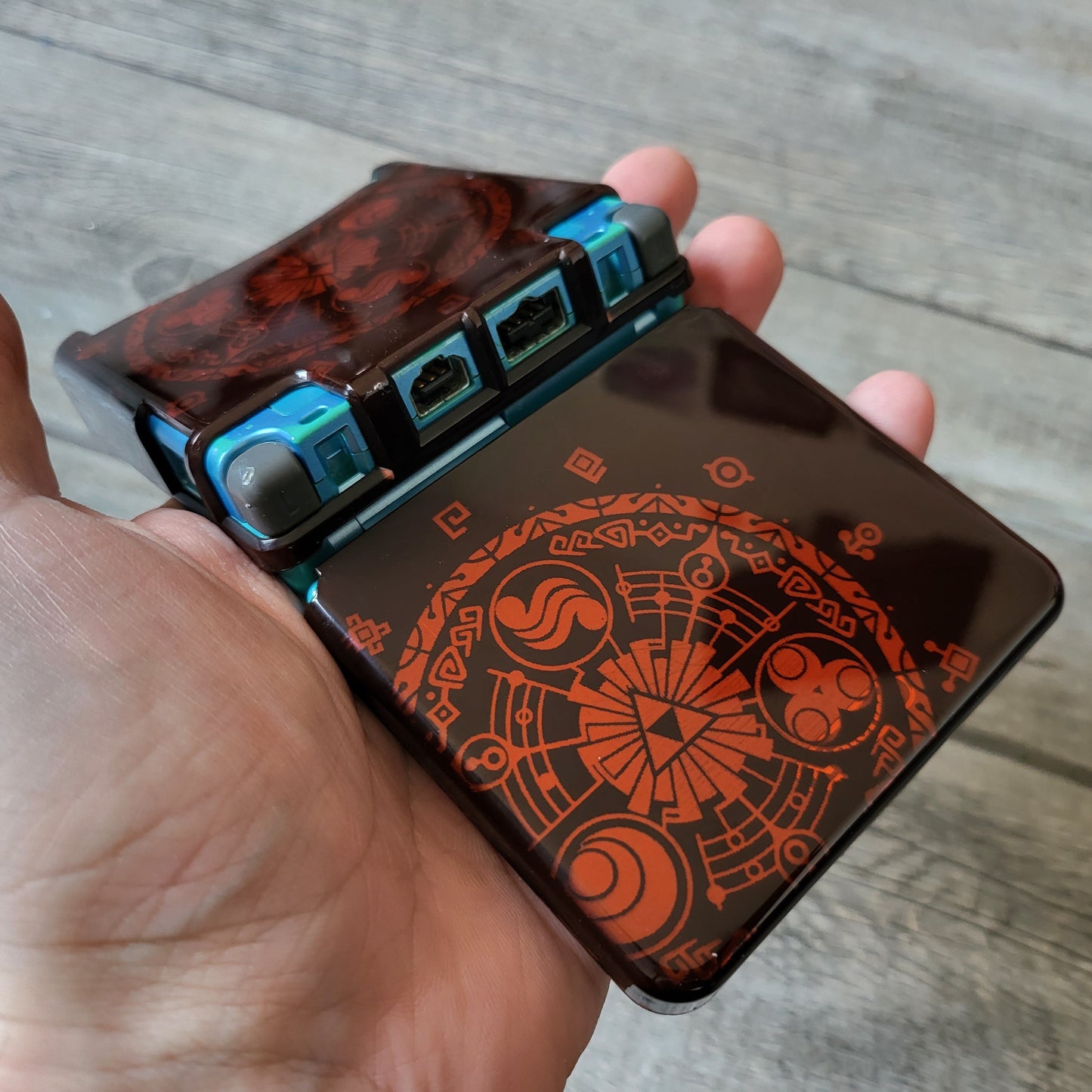 Custom shell cover for Nintendo with Zelda themed laser engravings