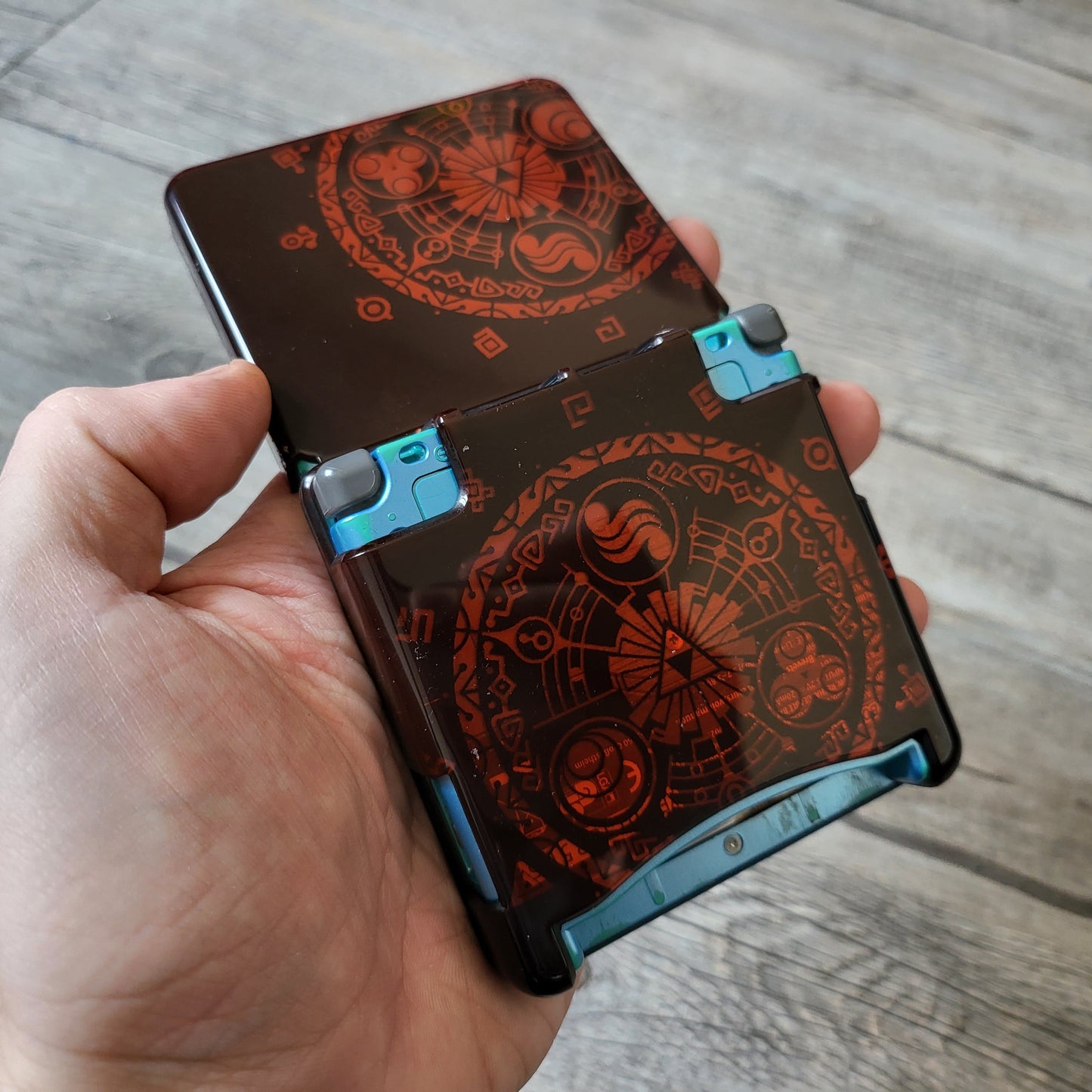 Custom shell cover for Nintendo with Zelda themed laser engravings