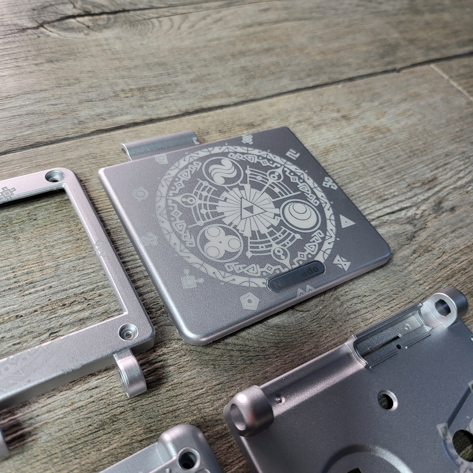 Custom shell cover for Nintendo with Zelda theme laser engravings