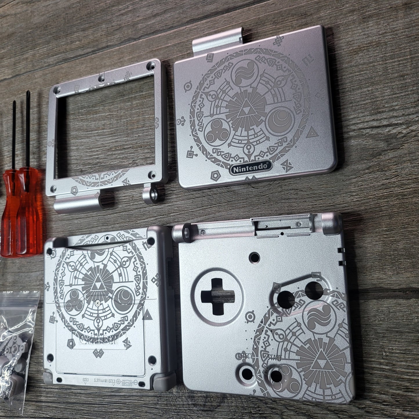 Custom shell cover for Nintendo with Zelda theme laser engravings
