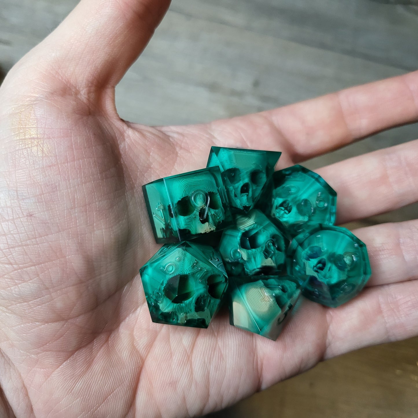 Dice set with 7 pieces with skull inside for role-playing games for Dungeons and Dragons