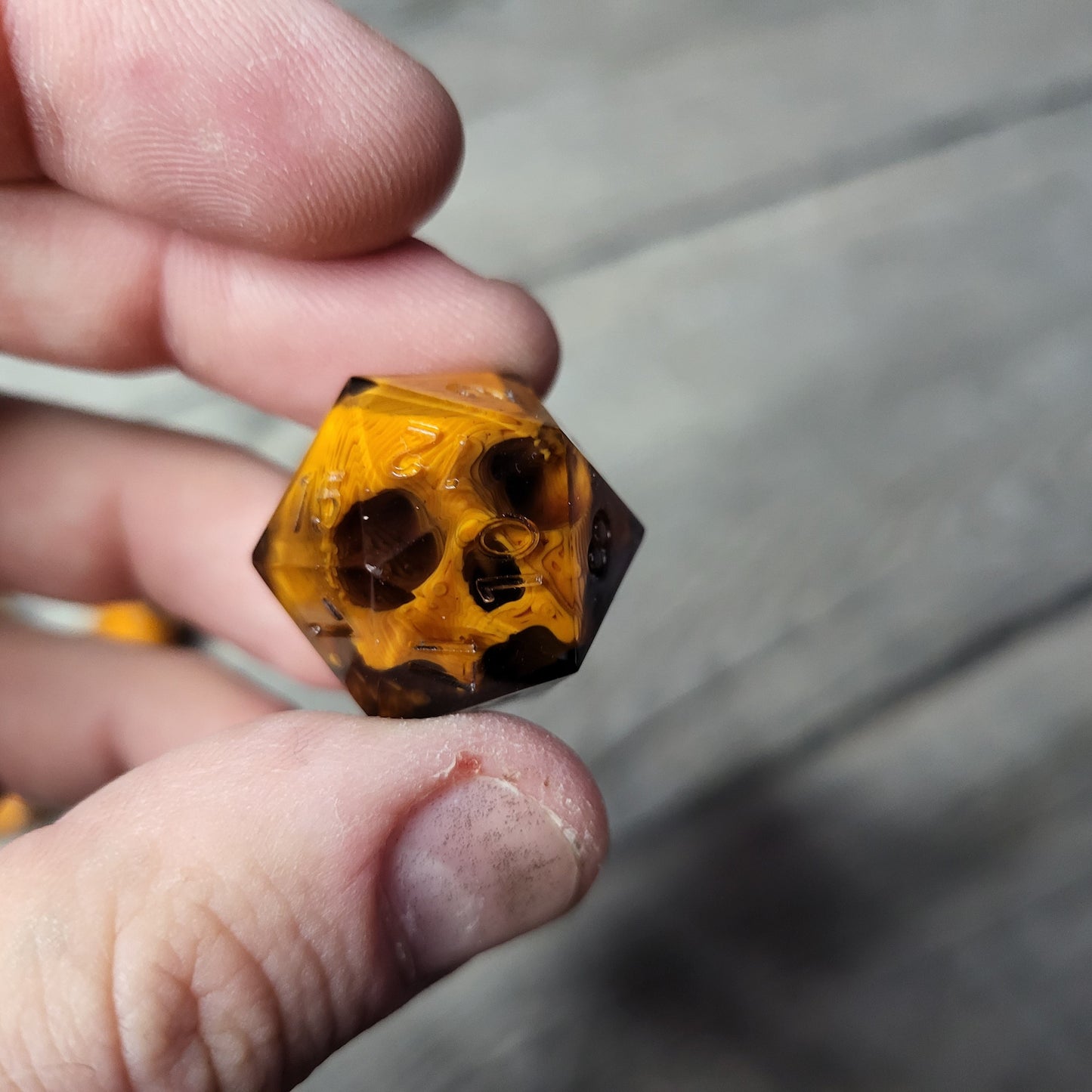 Dice set with 7 pieces with skull inside for role-playing games for Dungeons and Dragons