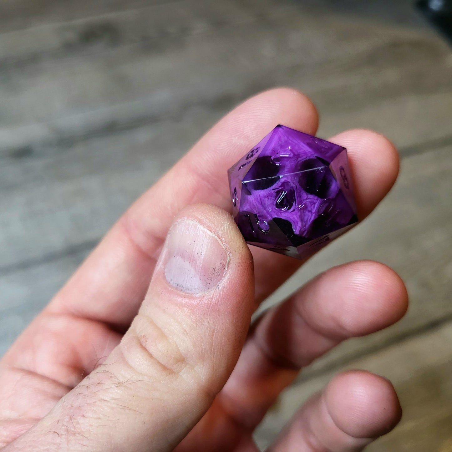 Dice set with 7 pieces with skull inside for role-playing games for Dungeons and Dragons