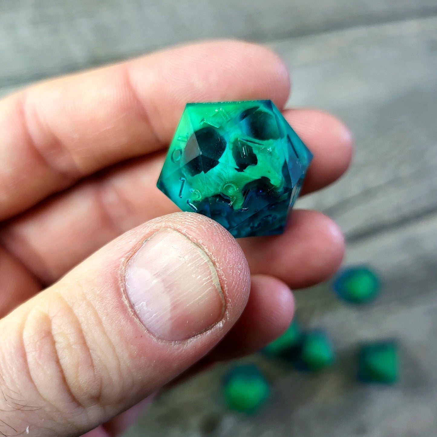Dice set with 7 pieces with skull inside for role-playing games for Dungeons and Dragons