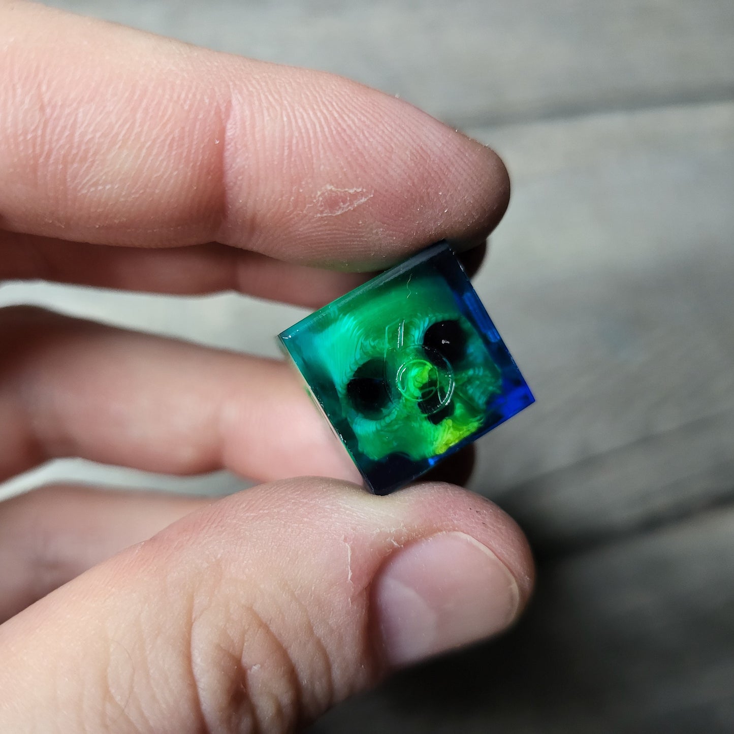Dice set with 7 pieces with skull inside for role-playing games for Dungeons and Dragons