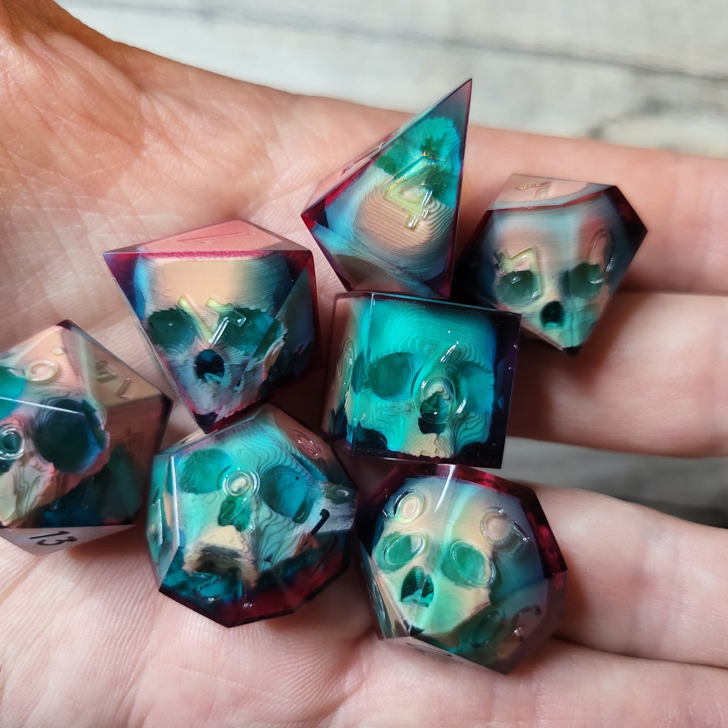 Dice set with 7 pieces with skull inside for role-playing games for Dungeons and Dragons