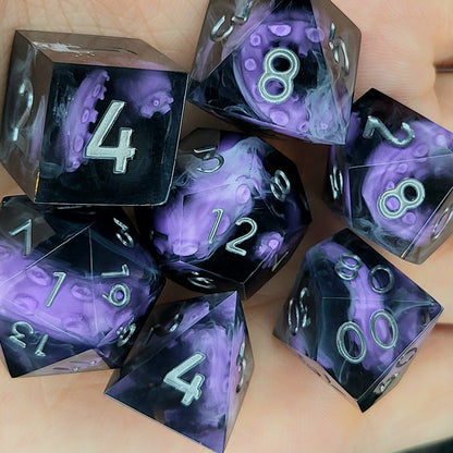 Call of Cthulhu dice set, cthulhu dice set, Black Resin purple Tentacles and silver numbers