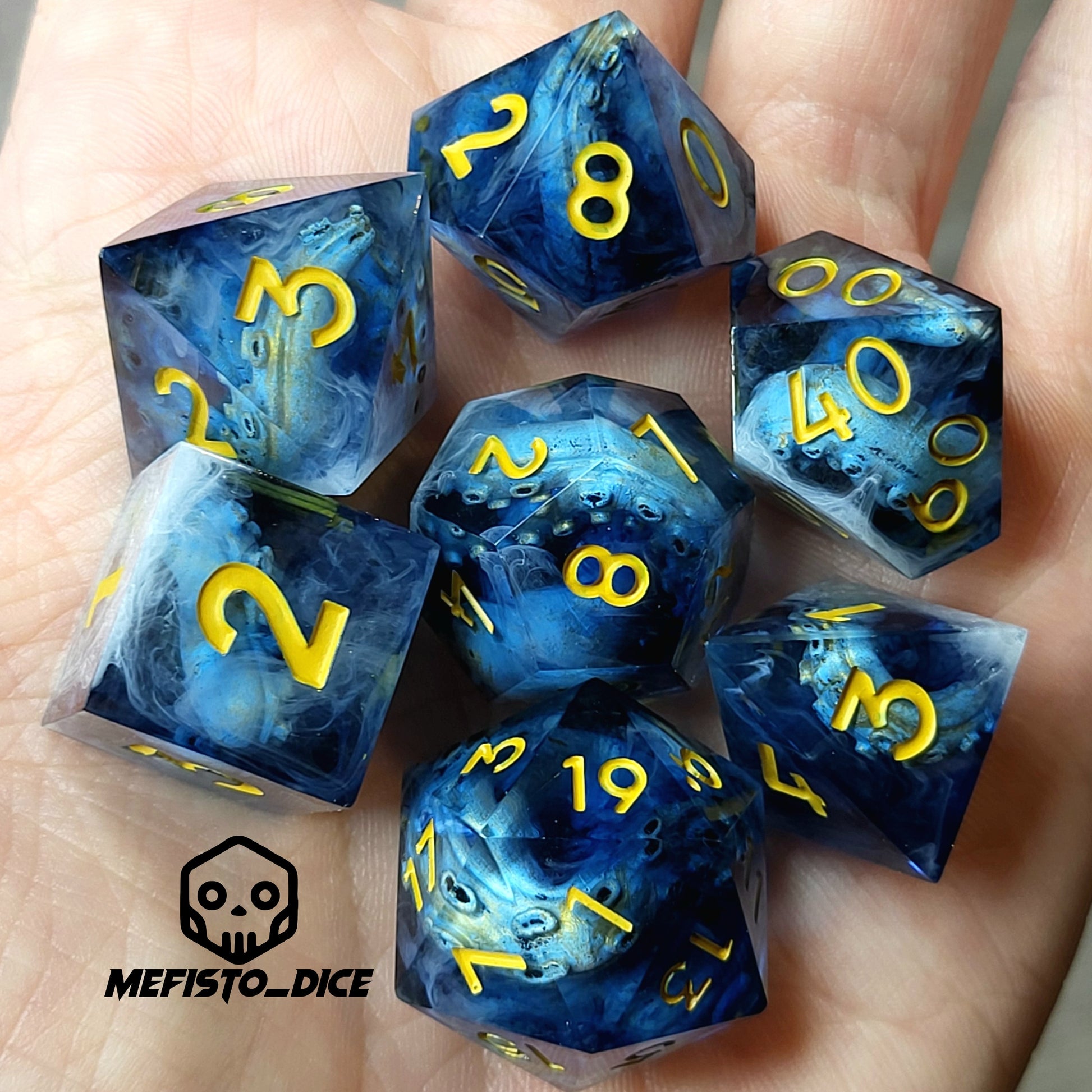 Dice set with tentacles inside and for play dnd , dungeons and dragons and Call of Cthulhu