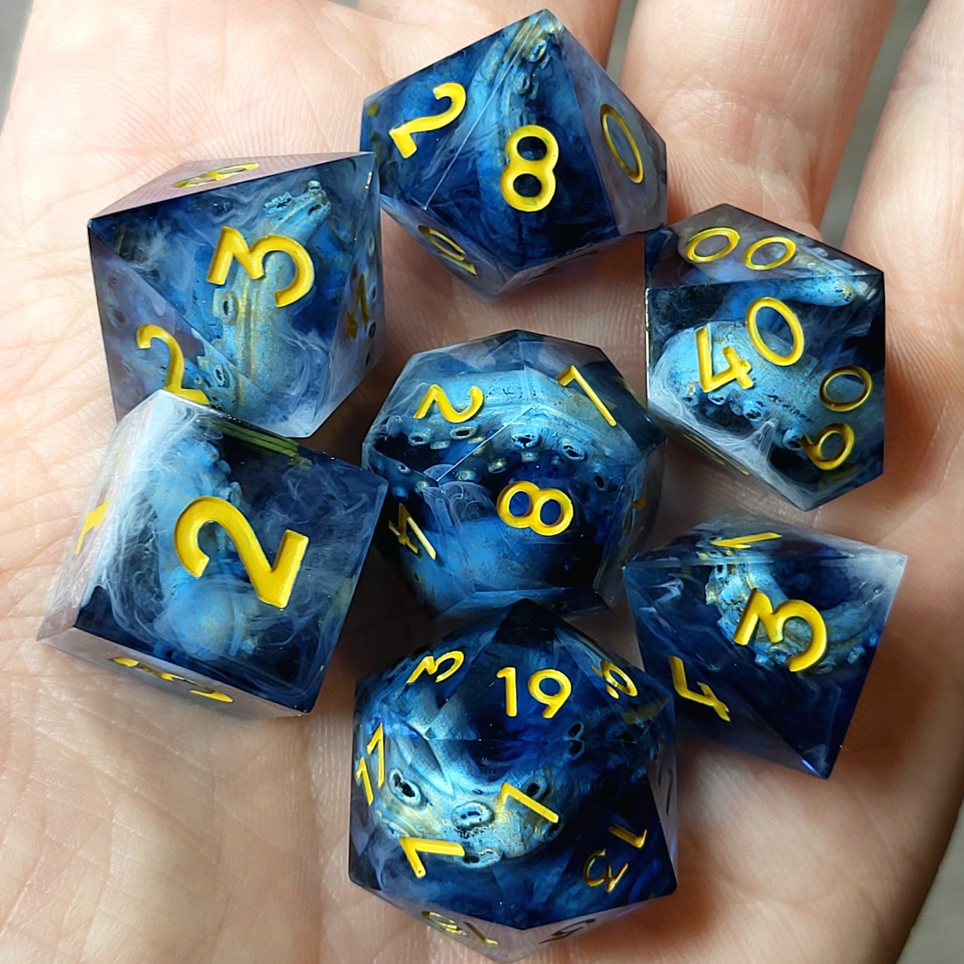 Dice set with tentacles inside and for play dnd , dungeons and dragons and Call of Cthulhu