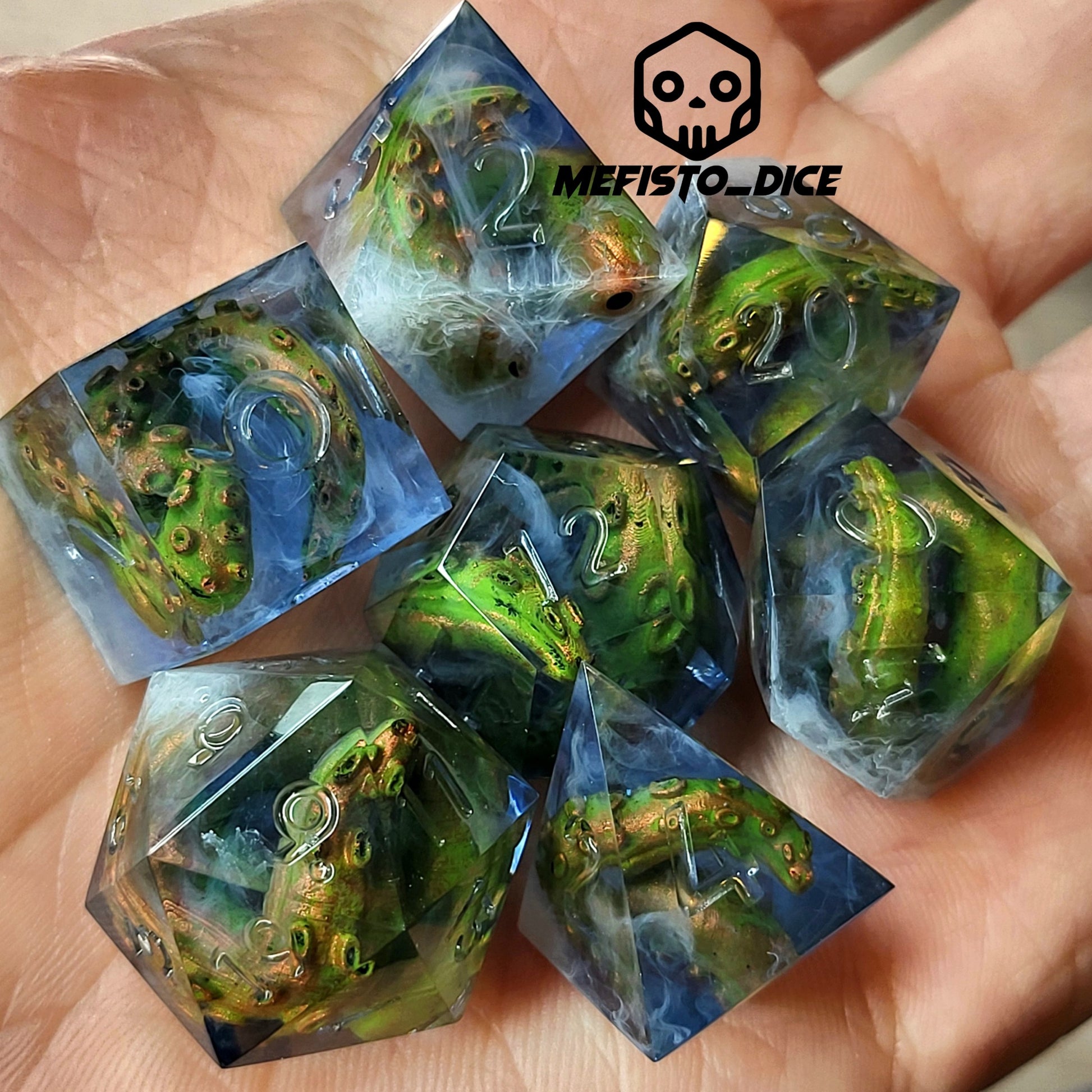 Call of Cthulhu Dice set with tentacles inside and for play dnd , dungeons and dragons