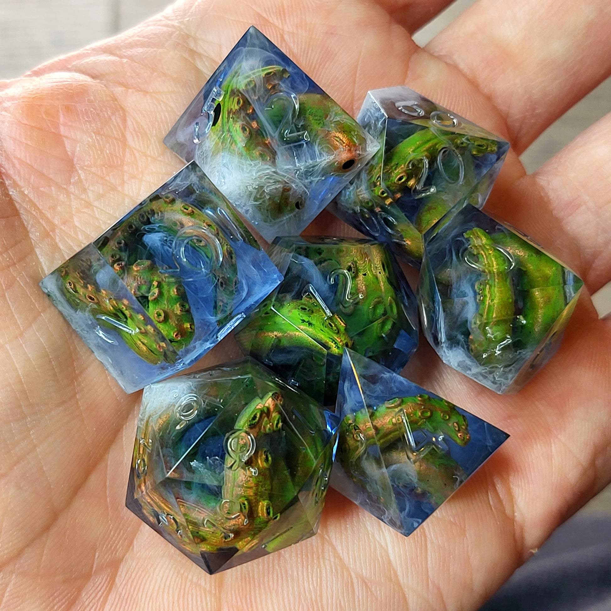 Call of Cthulhu Dice set with tentacles inside and for play dnd , dungeons and dragons