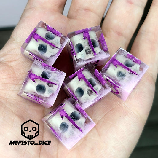 D6 dice set with mini skulls inside, purple resin details, gothic style for Dungeons and Dragons and tabletop role-playing games