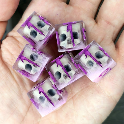D6 dice set with mini skulls inside, purple resin details, gothic style for Dungeons and Dragons and tabletop role-playing games