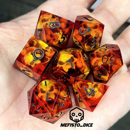 Dice set with gold spirit inside and red resin for play dnd , dungeons and dragons