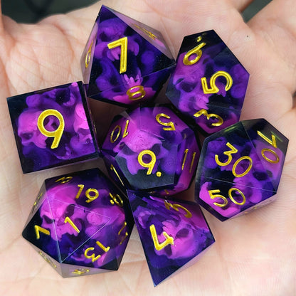 Dice set with pink spirit inside and black resin for play dnd , dungeons and dragons