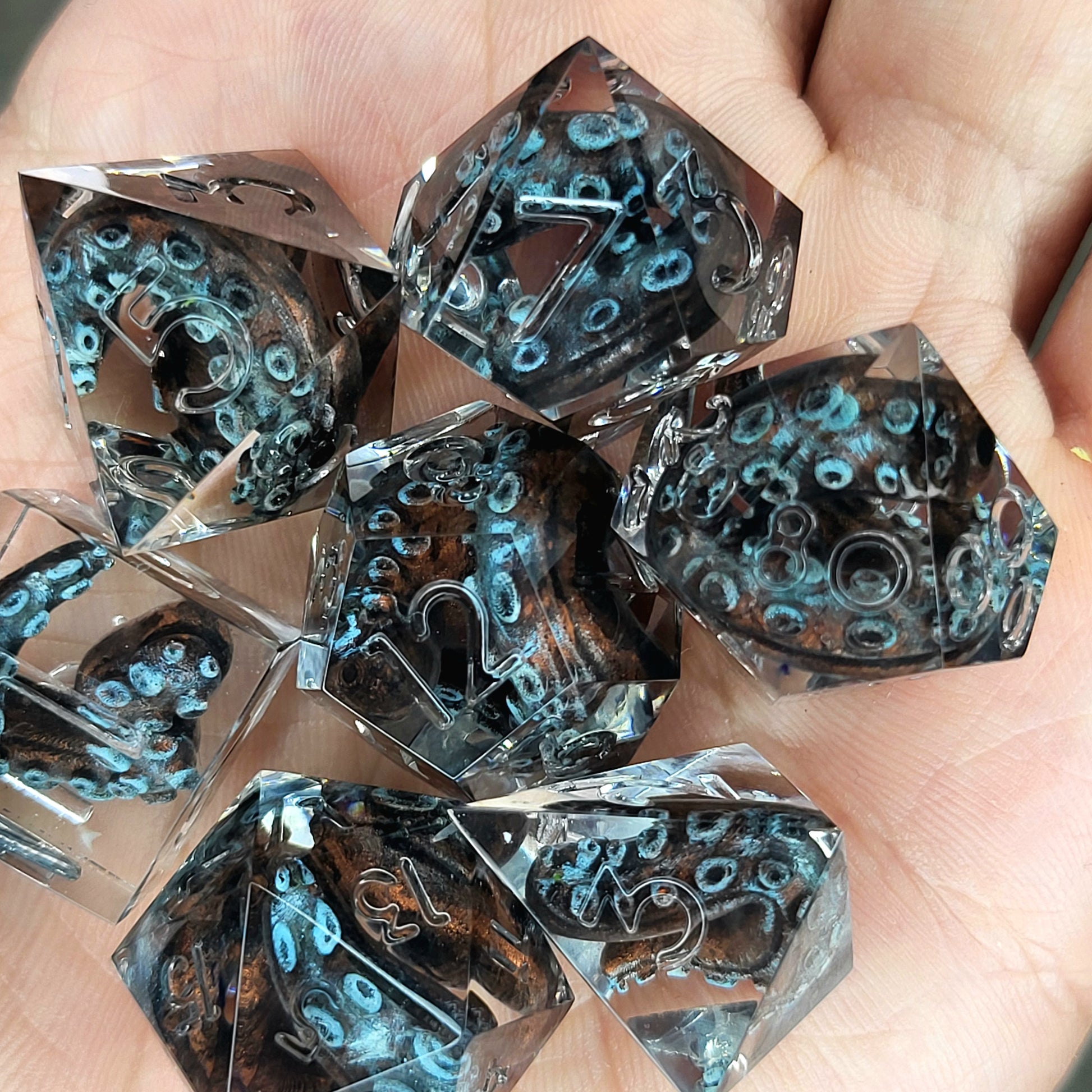 Dice set with bronze tentacles inside for play dnd , dungeons and dragons