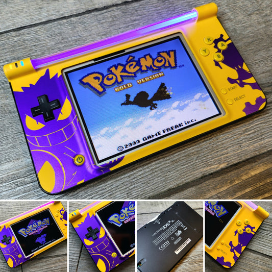 Custom Nintendo gameboy macro XL console in gengar style