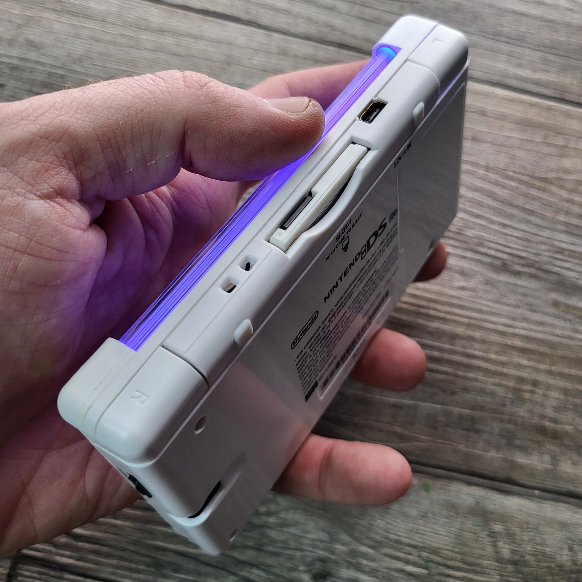 Custom Nintendo gameboy macro console in snes style