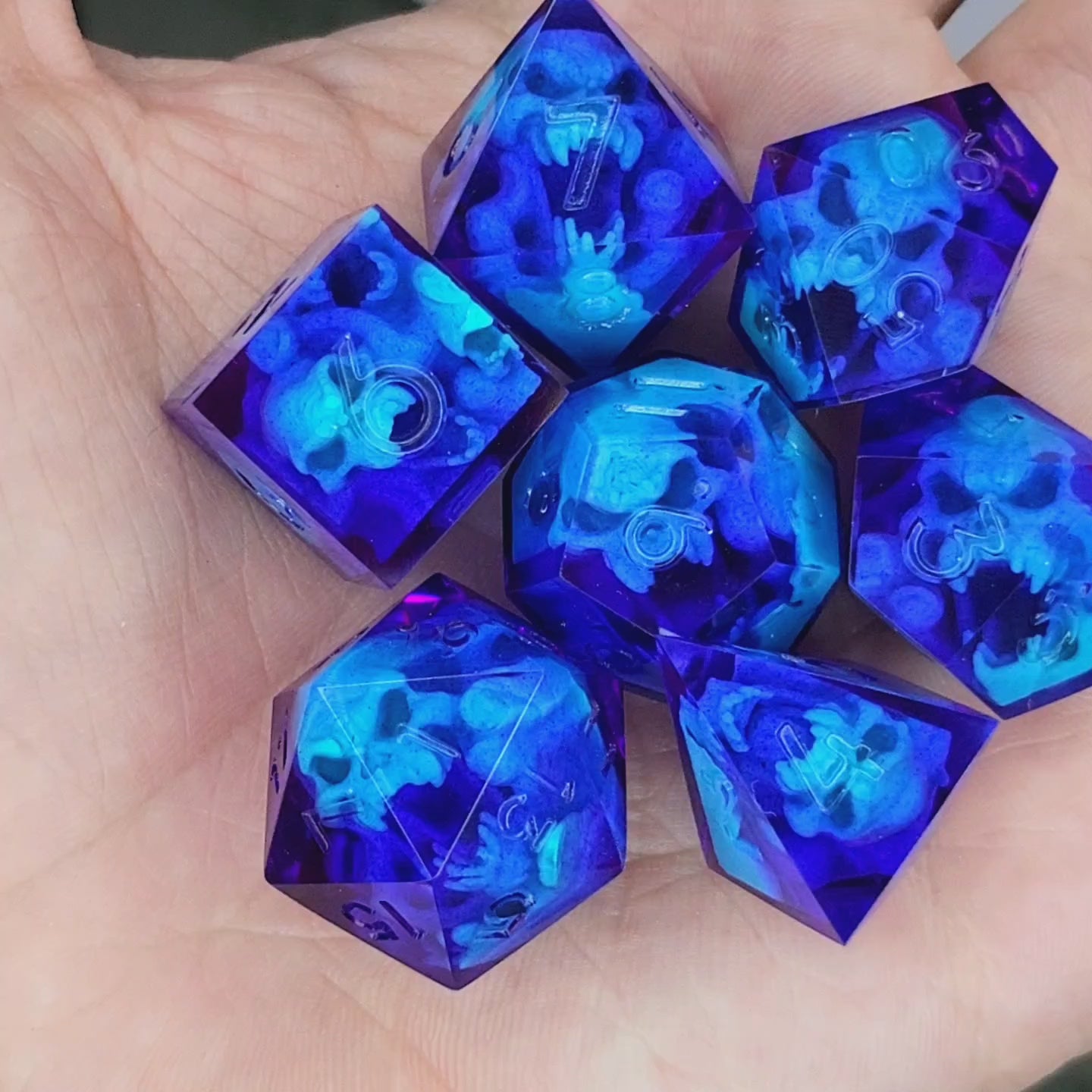 Dice set with sky blue spirit inside and purple resin for play dnd , dungeons and dragons